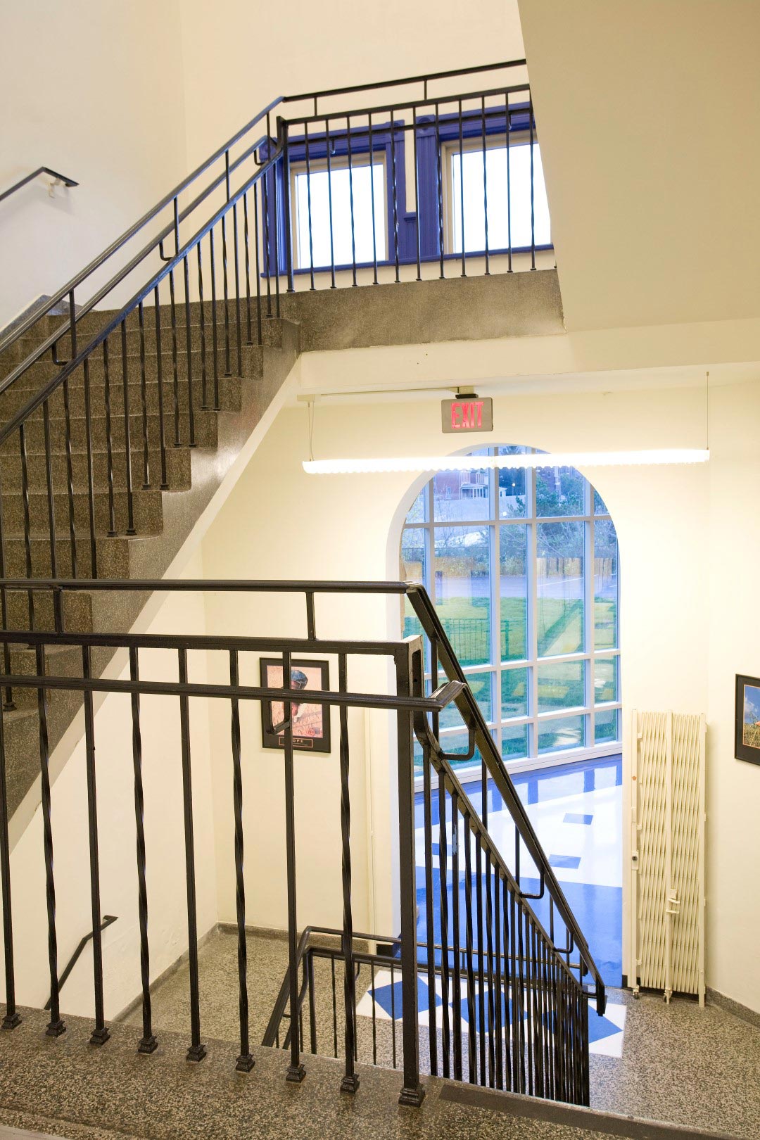 Ohio Avenue Elementary School, Restored ornamental staircase